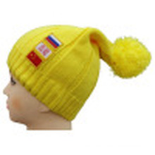 Gorro de punto con parche NTD1605